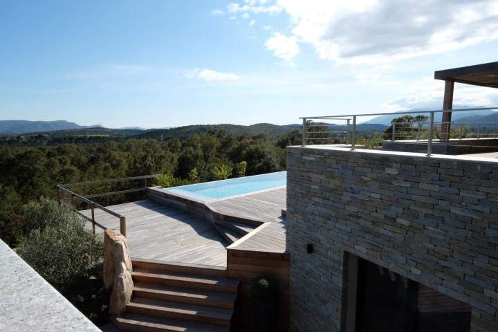 Réalisation de maisons individuelles clés en main.